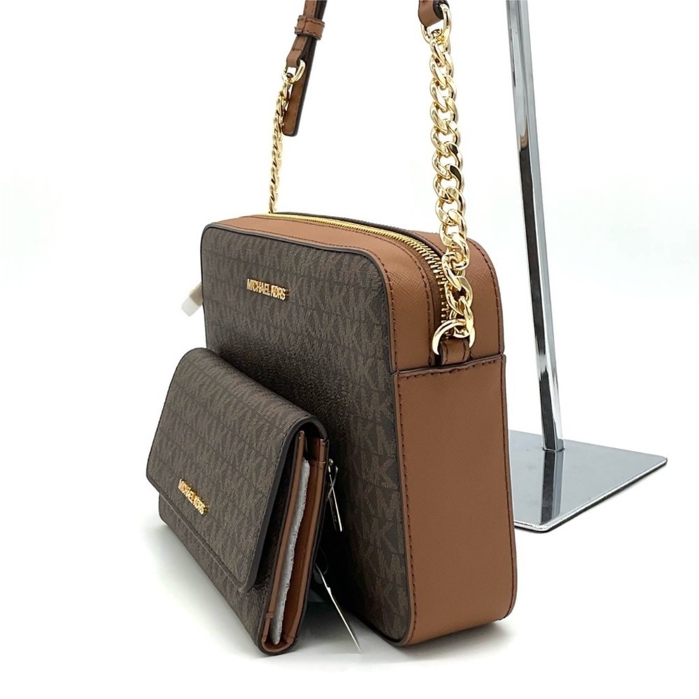 Michael Kors Large EW Crossbody Bag & Large Trifold Wallet Brown/ Gold - Picture 3 of 13